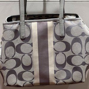 Coah Handbag